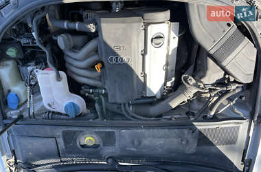 Седан Audi A4 2002 в Дубні