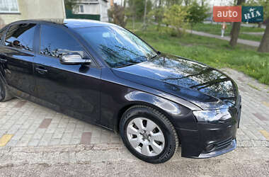 Седан Audi A4 2011 в 