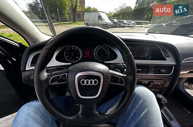 Седан Audi A4 2011 в 