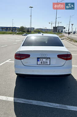 Седан Audi A4 2014 в 