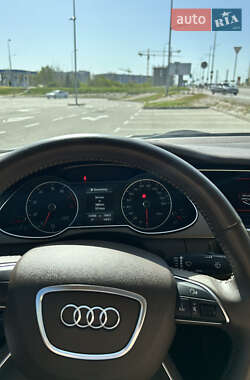 Седан Audi A4 2014 в 