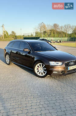 Универсал Audi A4 2015 в 