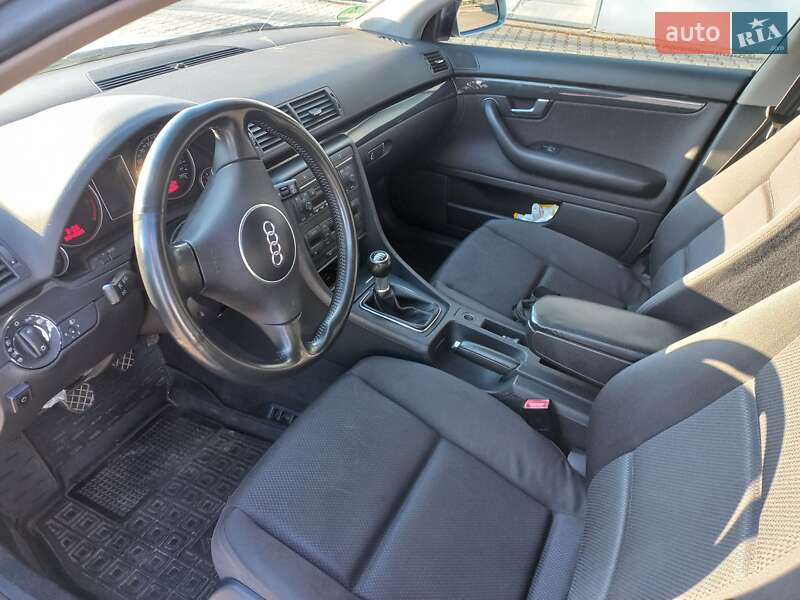 Универсал Audi A4 2004 в Гостомеле