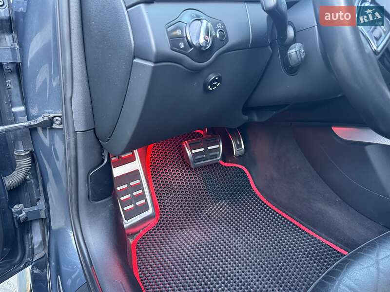 Седан Audi A4 2011 в Киеве