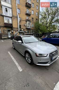 Седан Audi A4 2013 в Житомирі
