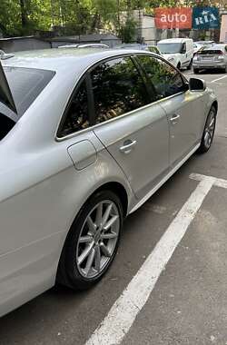 Седан Audi A4 2013 в Житомирі
