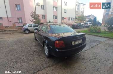Седан Audi A4 1996 в 