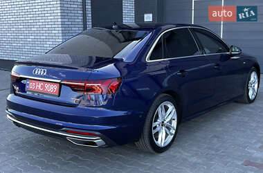 Седан Audi A4 2022 в 