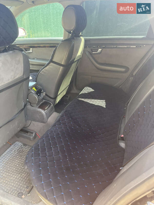 Универсал Audi A4 2002 в Мироновке