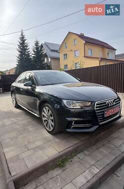 Седан Audi A4 2017 в 