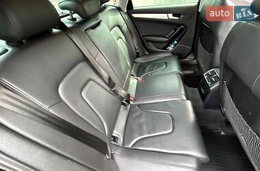 Седан Audi A4 2015 в 