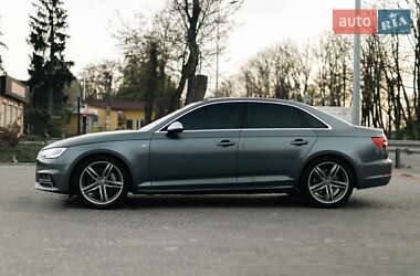 Седан Audi A4 2016 в 