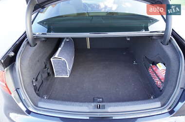 Седан Audi A4 2012 в 