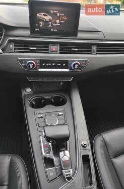 Седан Audi A4 2019 в 