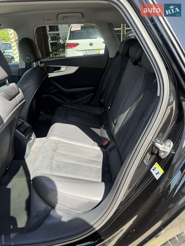 Универсал Audi A4 2020 в Сваляве