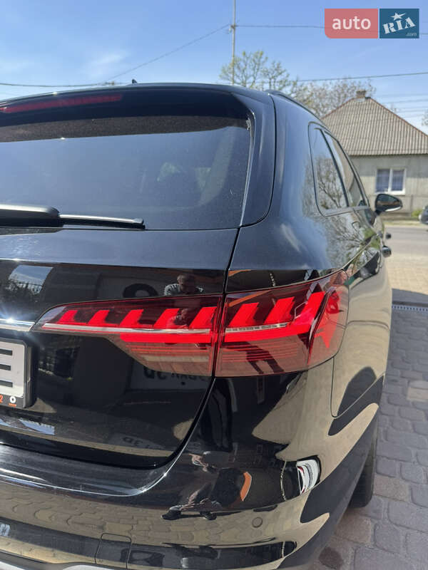 Универсал Audi A4 2020 в Сваляве