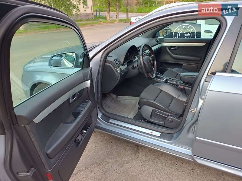 Седан Audi A4 2006 в Киеве