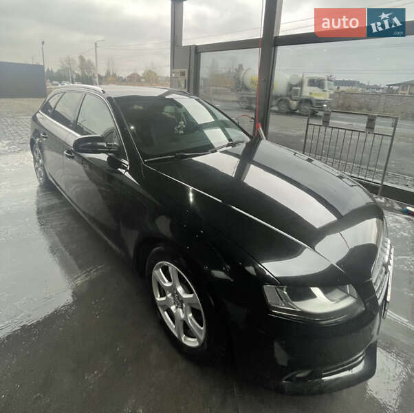 Універсал Audi A4 2011 в Тернополі