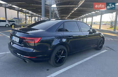 Седан Audi A4 2017 в 