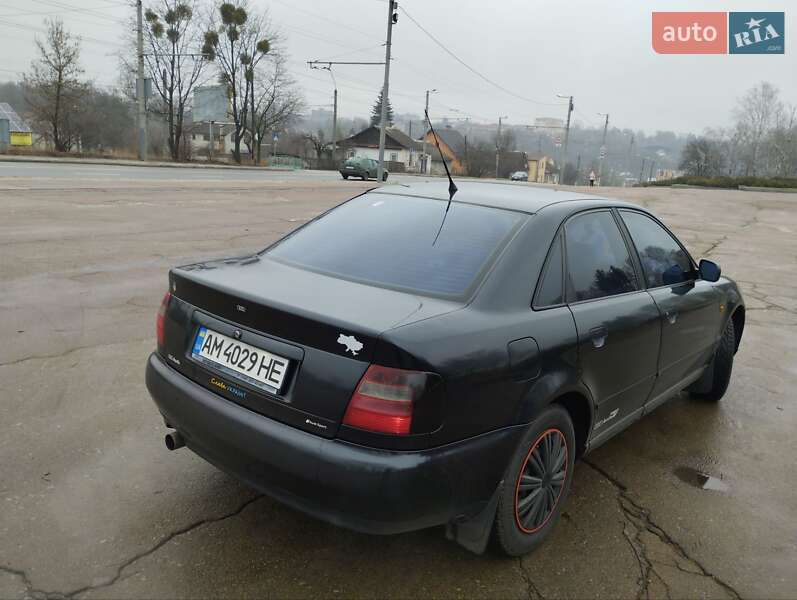 Седан Audi A4 1998 в Житомире