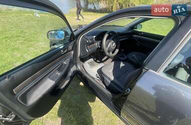 Седан Audi A4 1998 в 