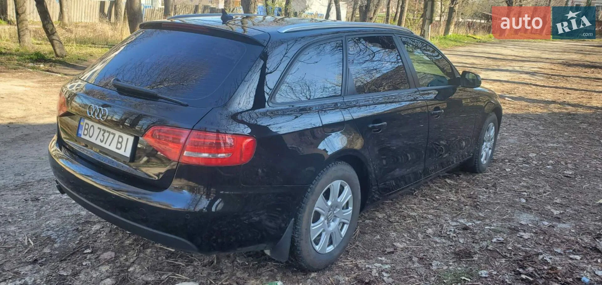 2010 Audi A4 - мініатюра 5