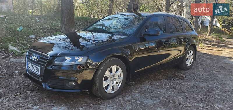 Універсал Audi A4 2010 в Чорткові
