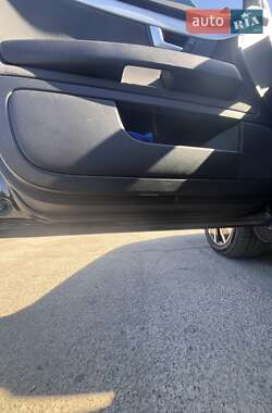 Седан Audi A4 2005 в Тростянце