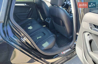 Седан Audi A4 2015 в 