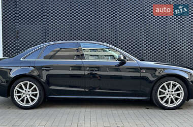 Седан Audi A4 2016 в Львове