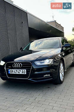 Седан Audi A4 2016 в Львове