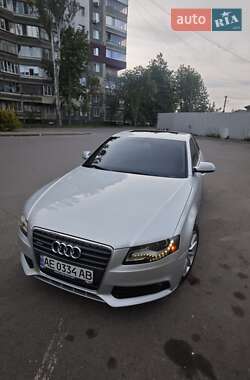 Седан Audi A4 2011 в 