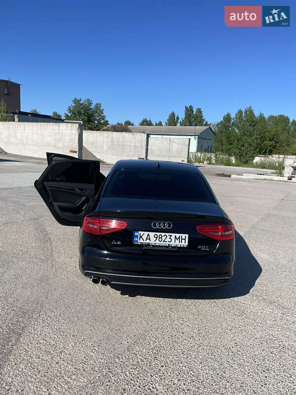Седан Audi A4 2014 в Киеве