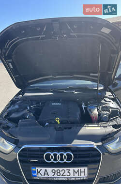 Седан Audi A4 2015 в 