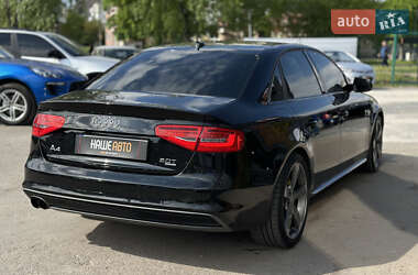 Седан Audi A4 2014 в 