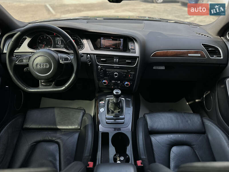 Седан Audi A4 2014 в Шептицькому