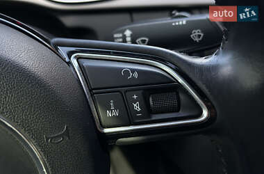 Седан Audi A4 2014 в 