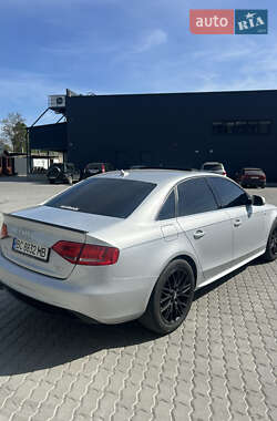 Седан Audi A4 2012 в 