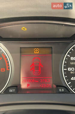 Седан Audi A4 2012 в 
