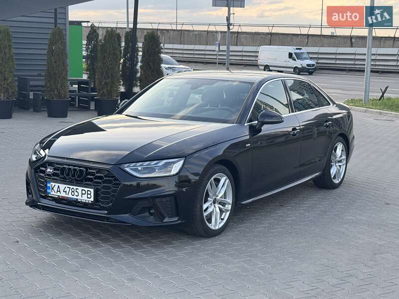 Audi A4 2023