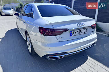 Седан Audi A4 2020 в 