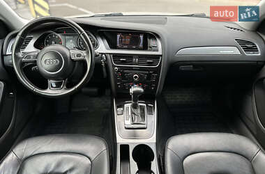 Седан Audi A4 2012 в 