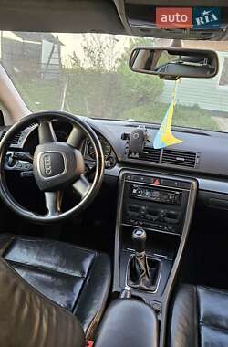 Седан Audi A4 2005 в 