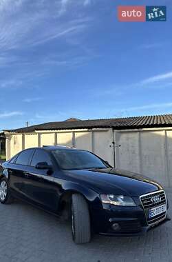 Седан Audi A4 2011 в 