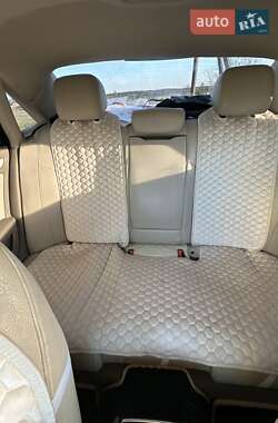 Седан Audi A4 2011 в 