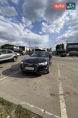 Седан Audi A4 2017 в 