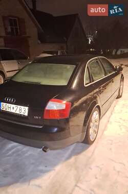 Седан Audi A4 2001 в 