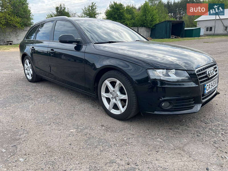 Универсал Audi A4 2011 в Золотоноше
