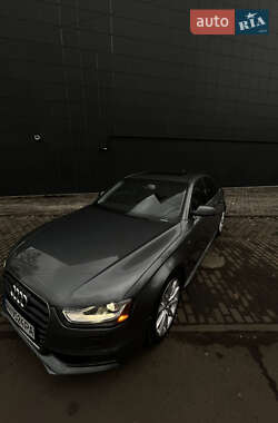 Седан Audi A4 2014 в 