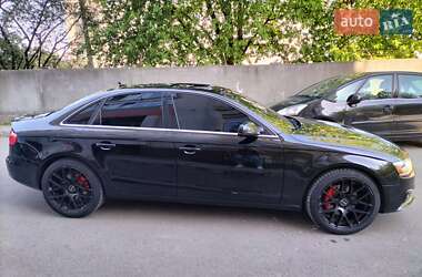 Седан Audi A4 2013 в 